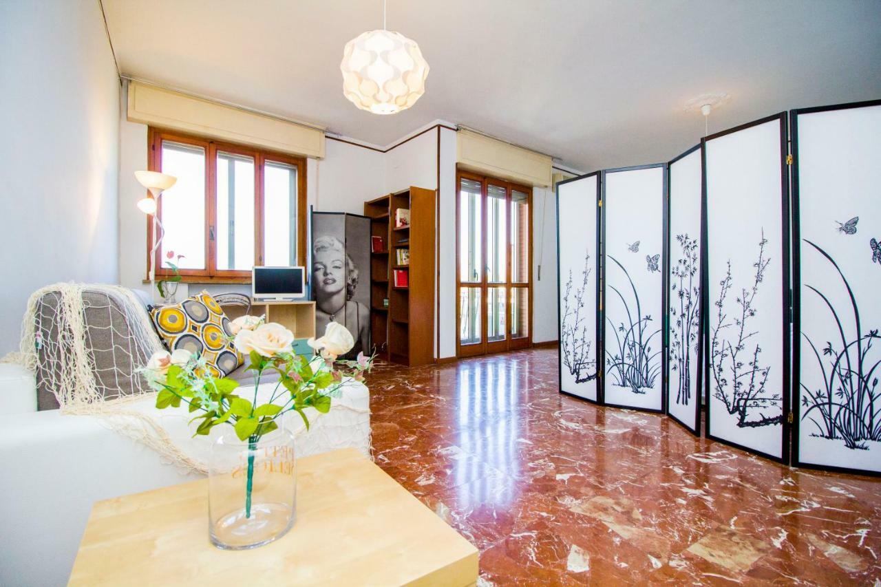 Innpisarentals - Pisa Riverside Apartment Buitenkant foto