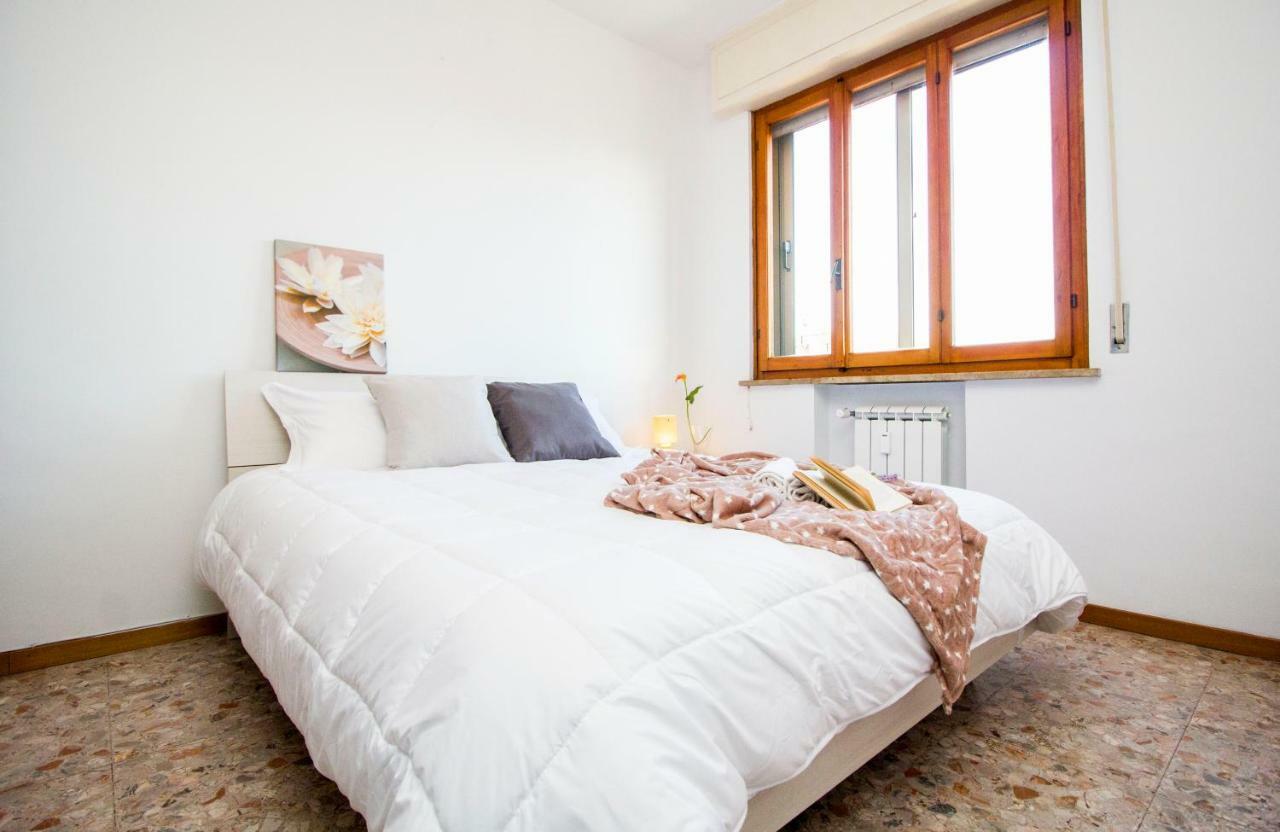 Innpisarentals - Pisa Riverside Apartment Buitenkant foto