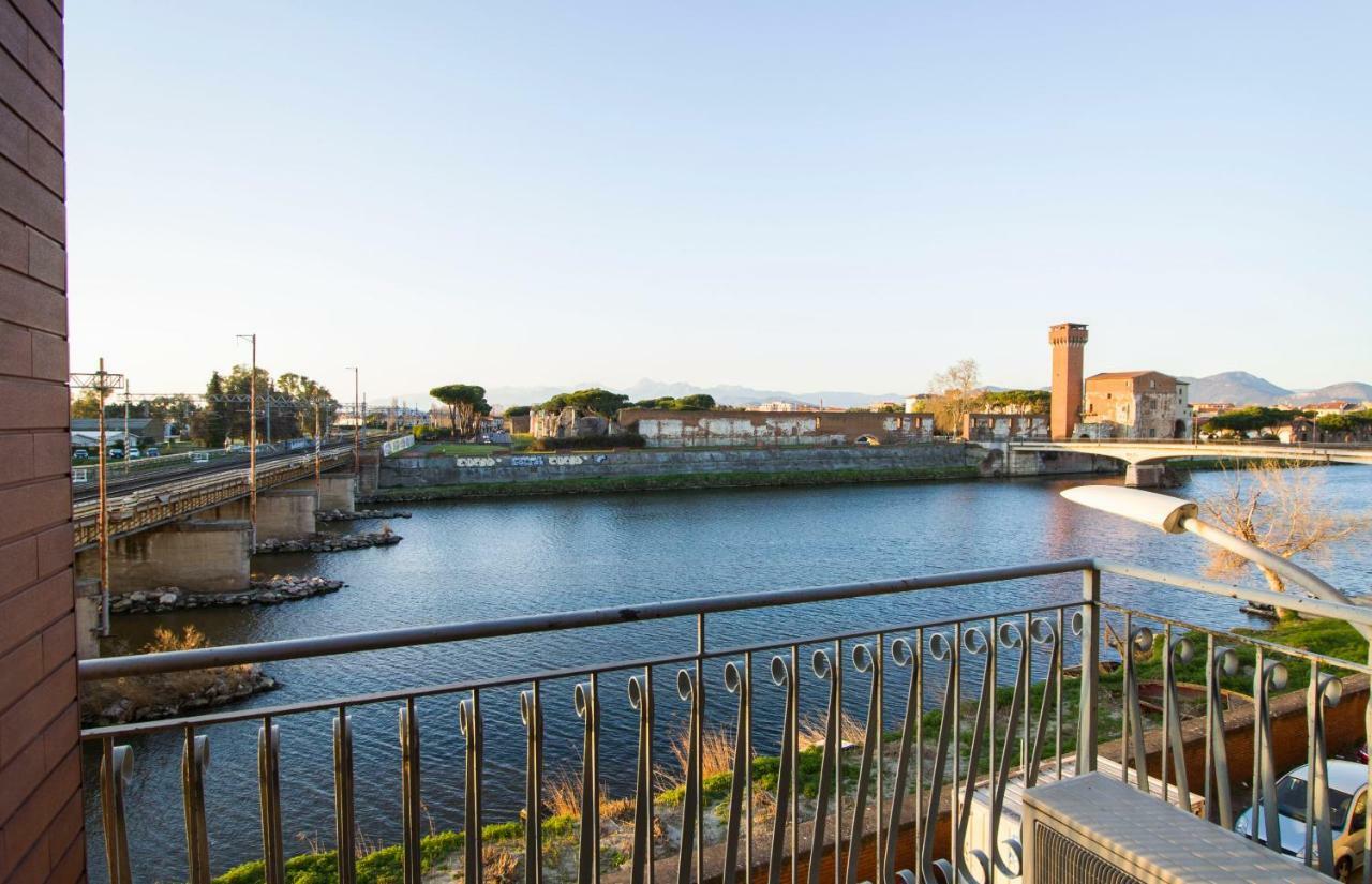 Innpisarentals - Pisa Riverside Apartment Buitenkant foto